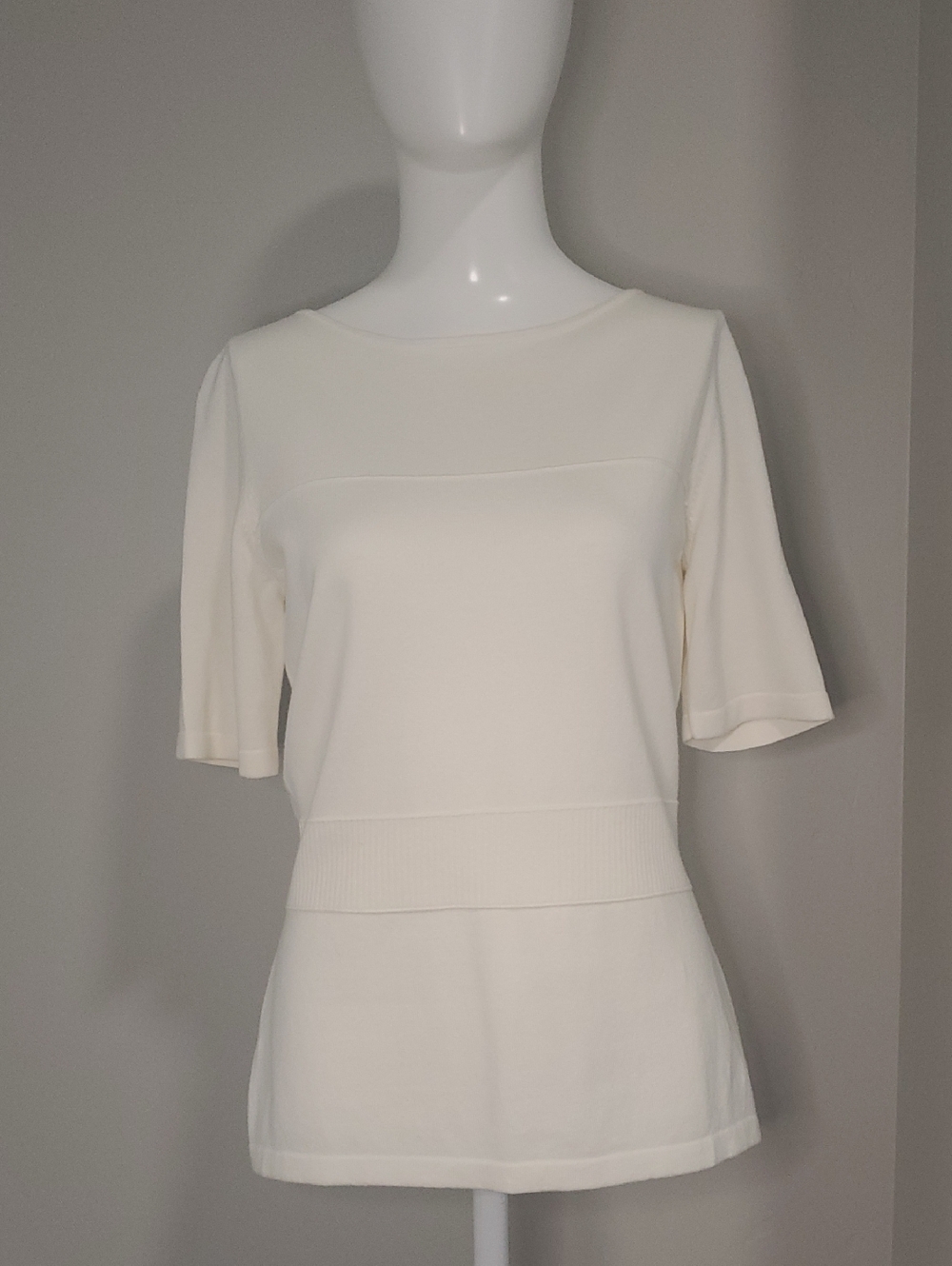 Ann Taylor Cream Short-Sleeve Knit Top